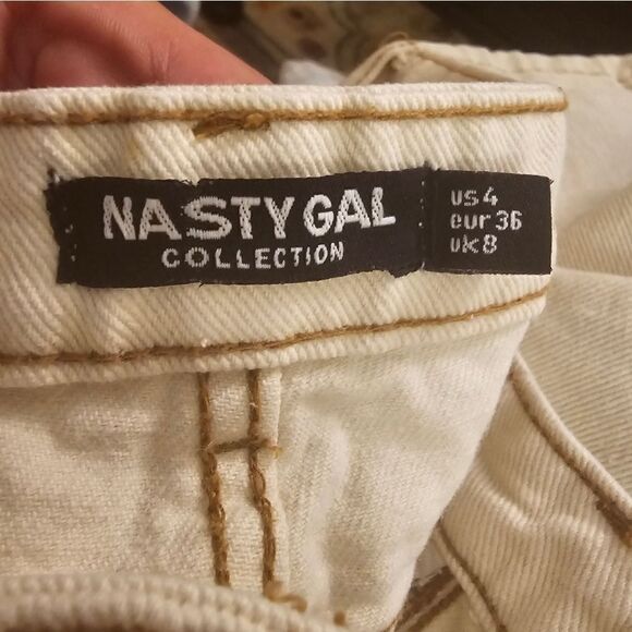 Nasty gal jeans with front slits sz 4 with 31" inseam - Picture 6 of 6